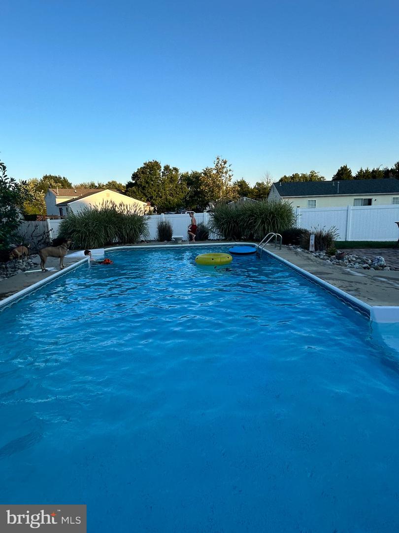 8635 Brenton Dr