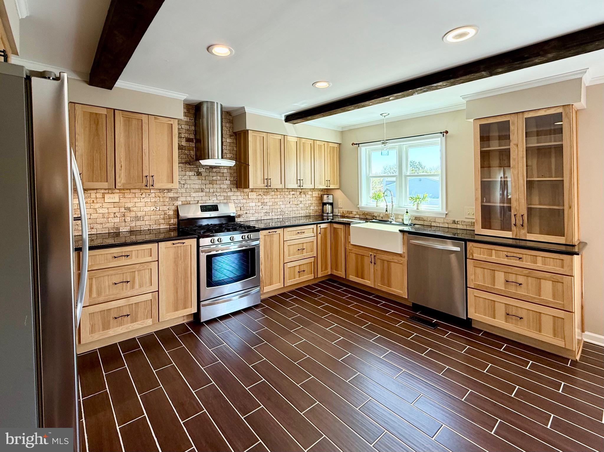 8635 Brenton Dr