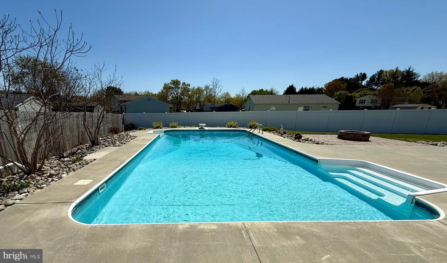 8635 Brenton Dr