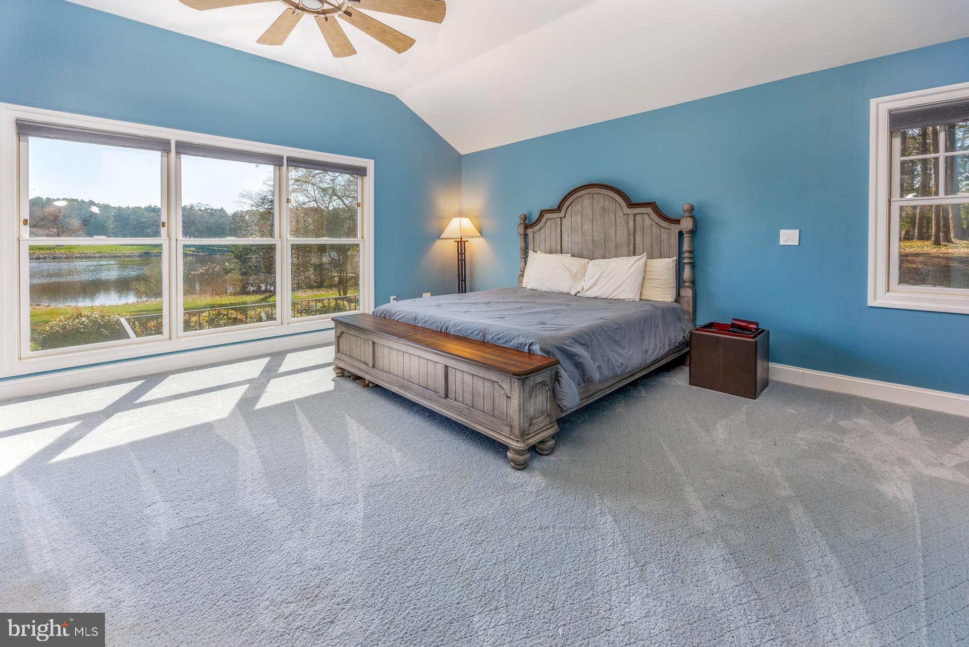6119 Country Club Dr