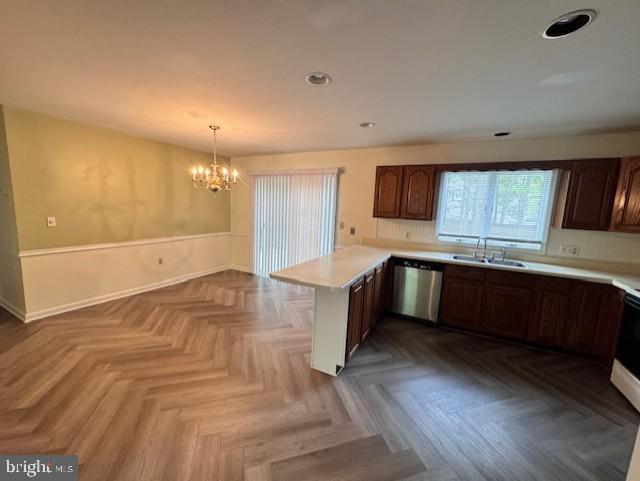 7047 MAPLE CT