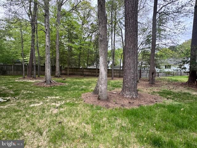 7047 MAPLE CT