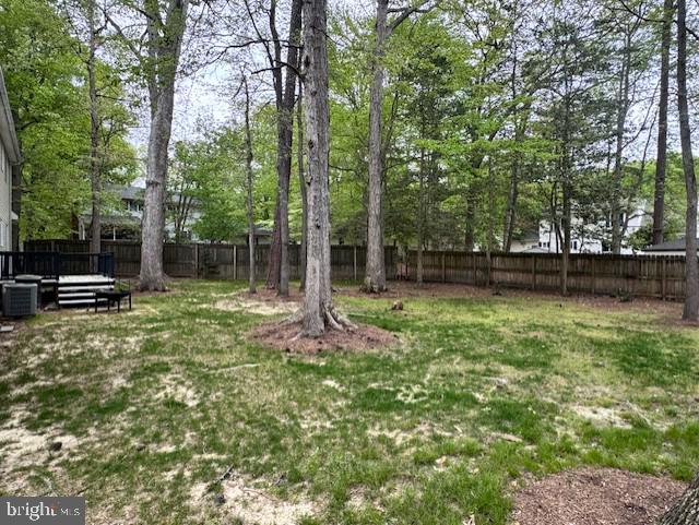 7047 MAPLE CT