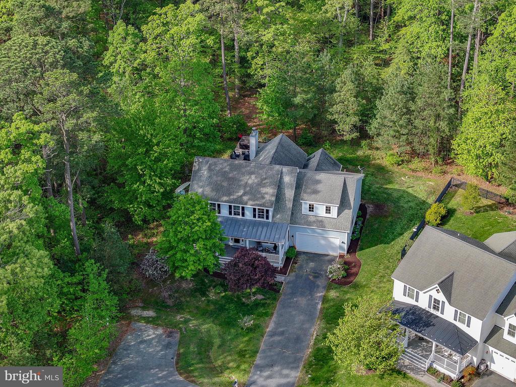 7896 Hart Glen