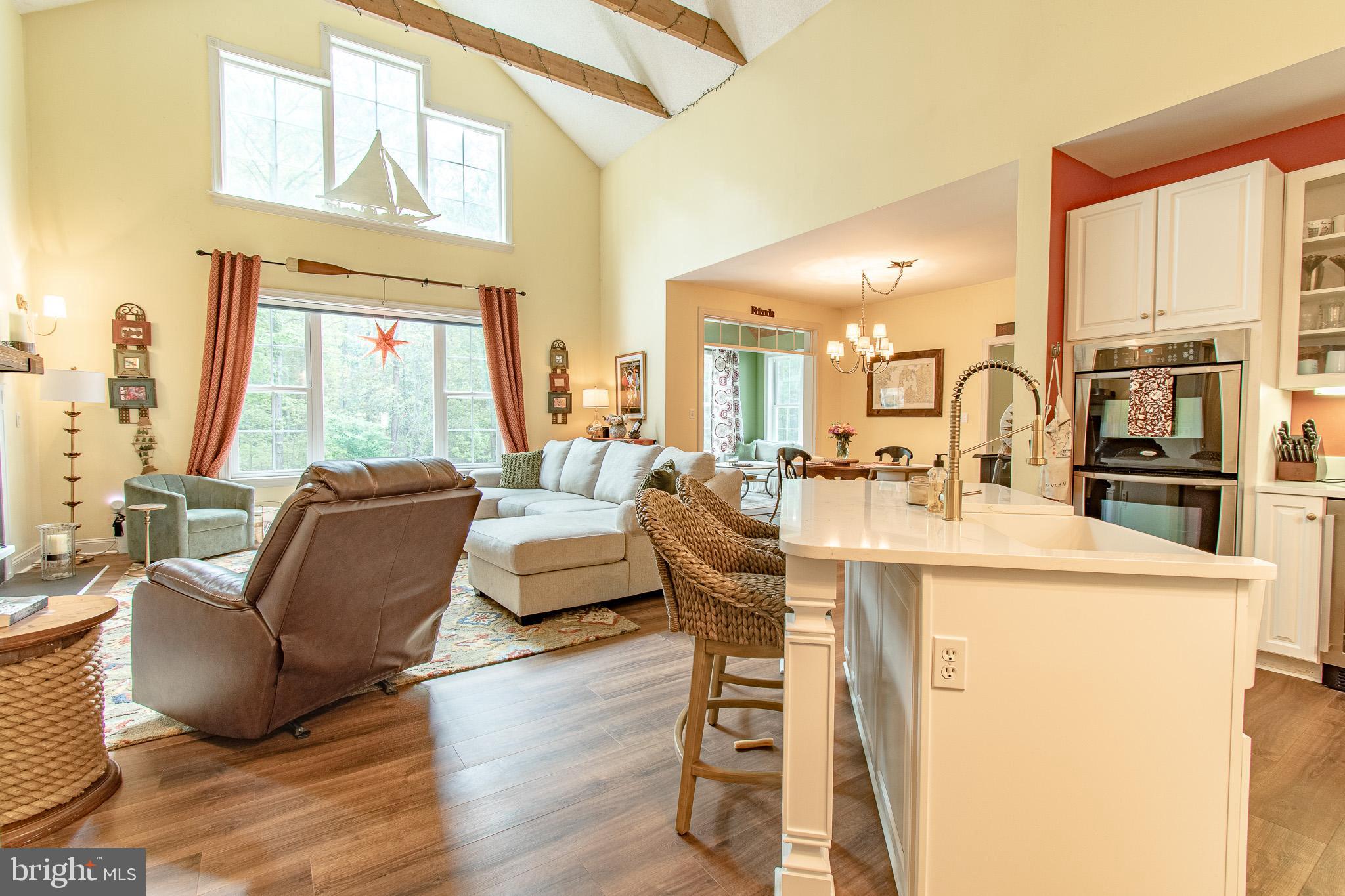 7896 Hart Glen