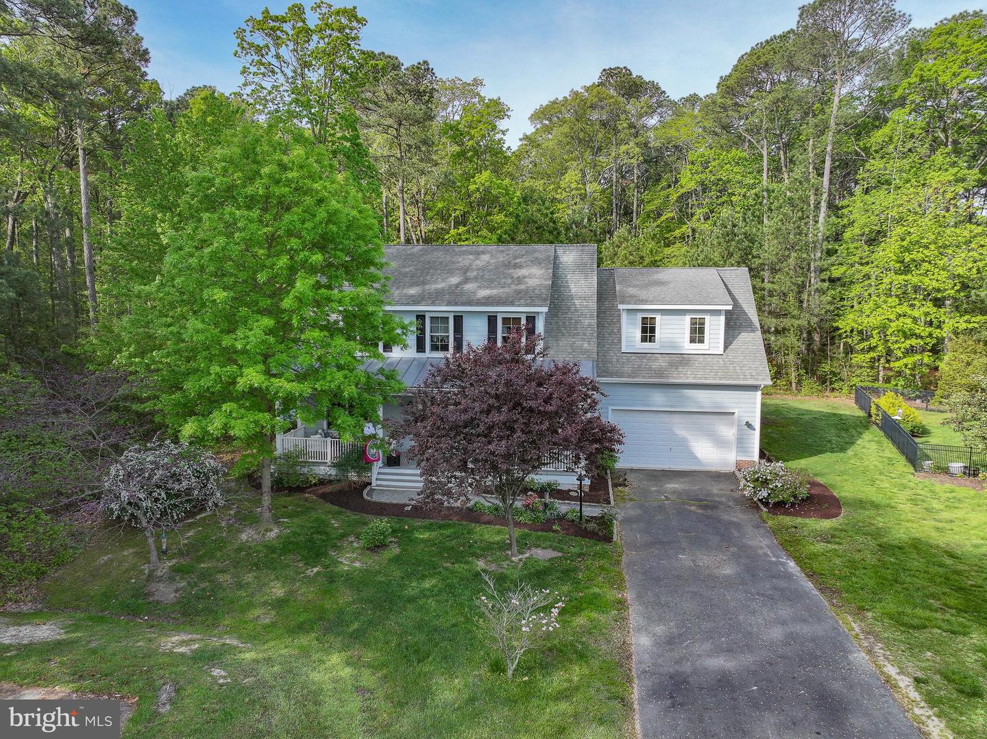 7896 Hart Glen
