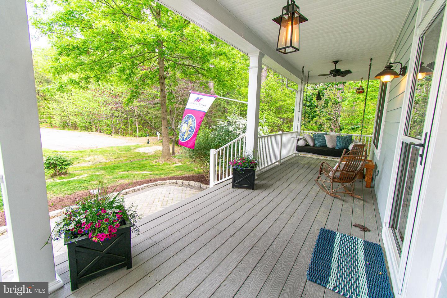 7896 Hart Glen