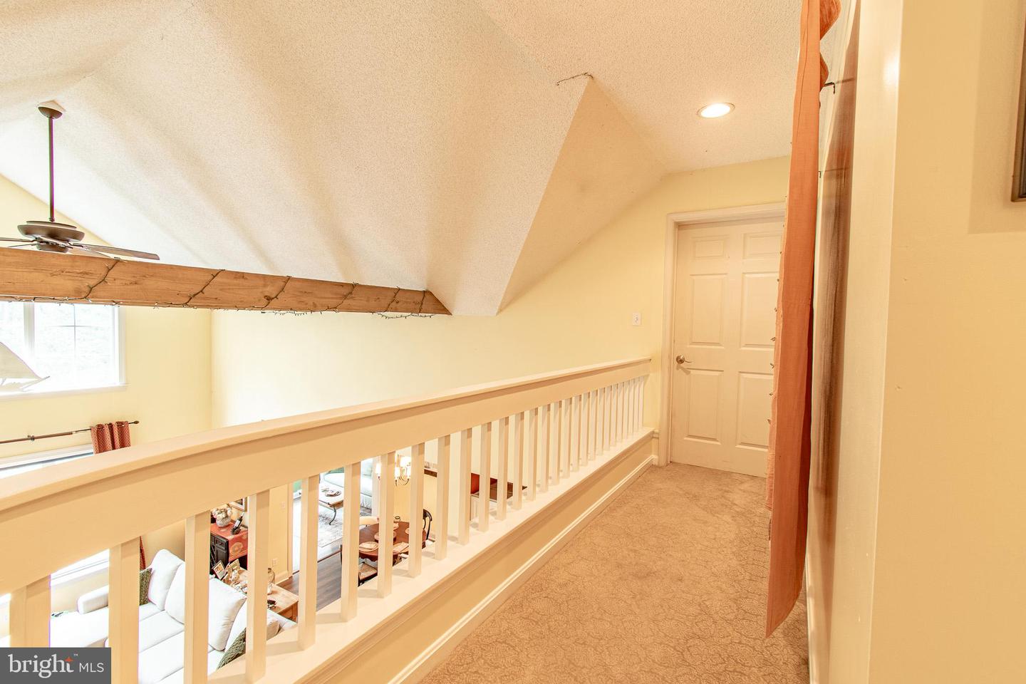 7896 Hart Glen