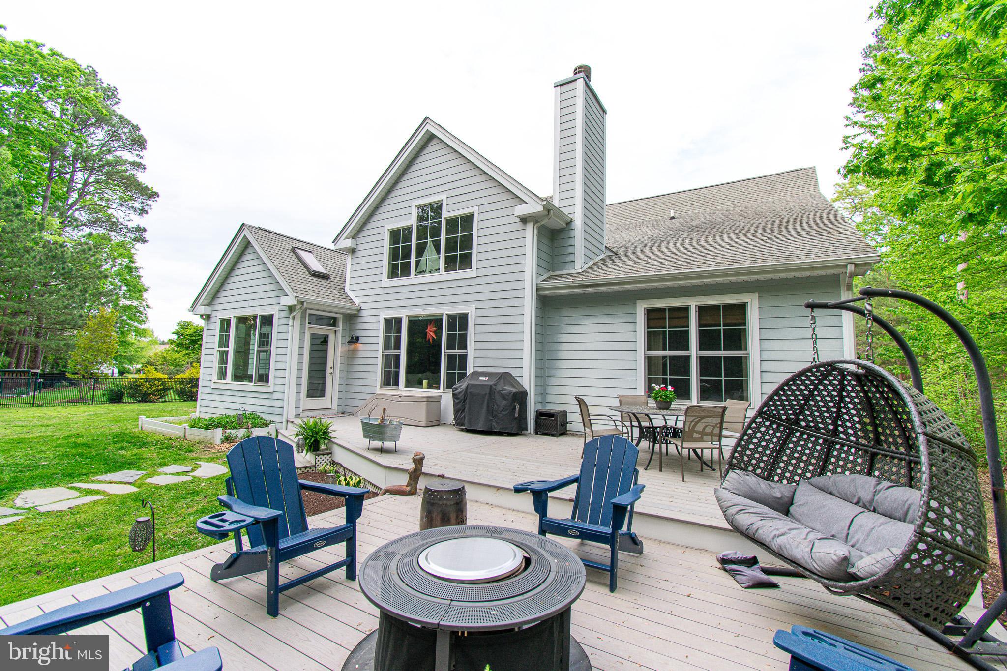 7896 Hart Glen