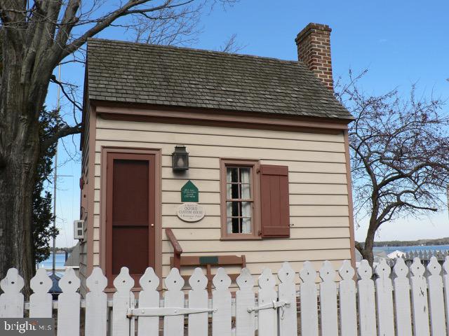 206 Tred Avon Ave