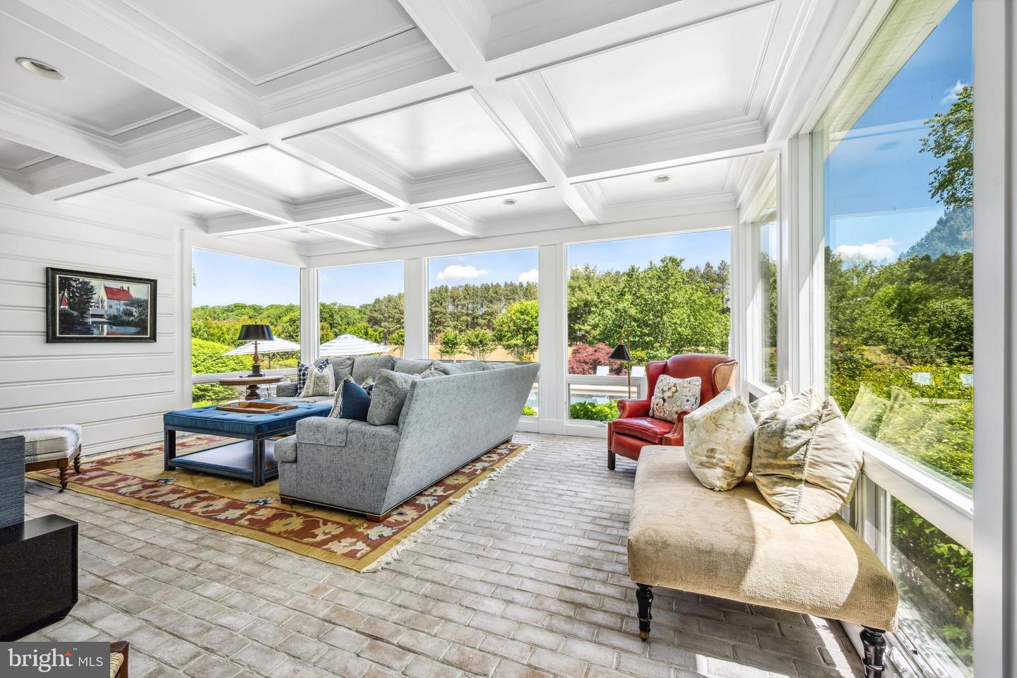 13543 Rustling Oaks Dr