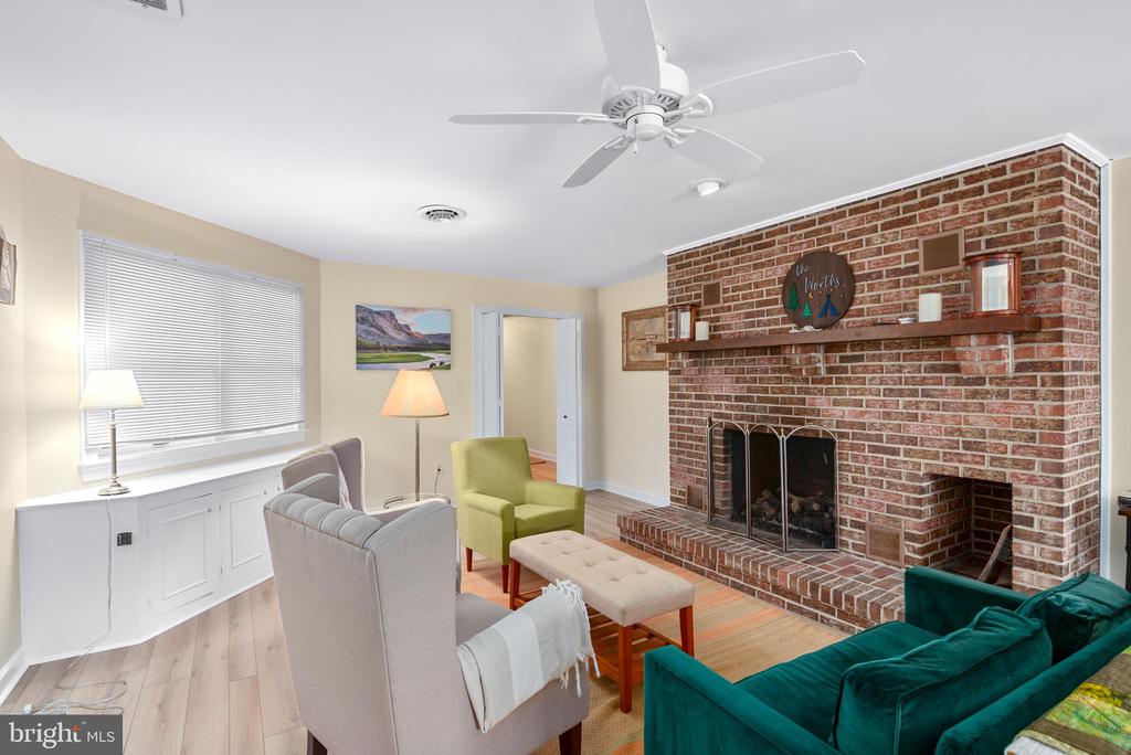 6379 Cedar Cove Rd