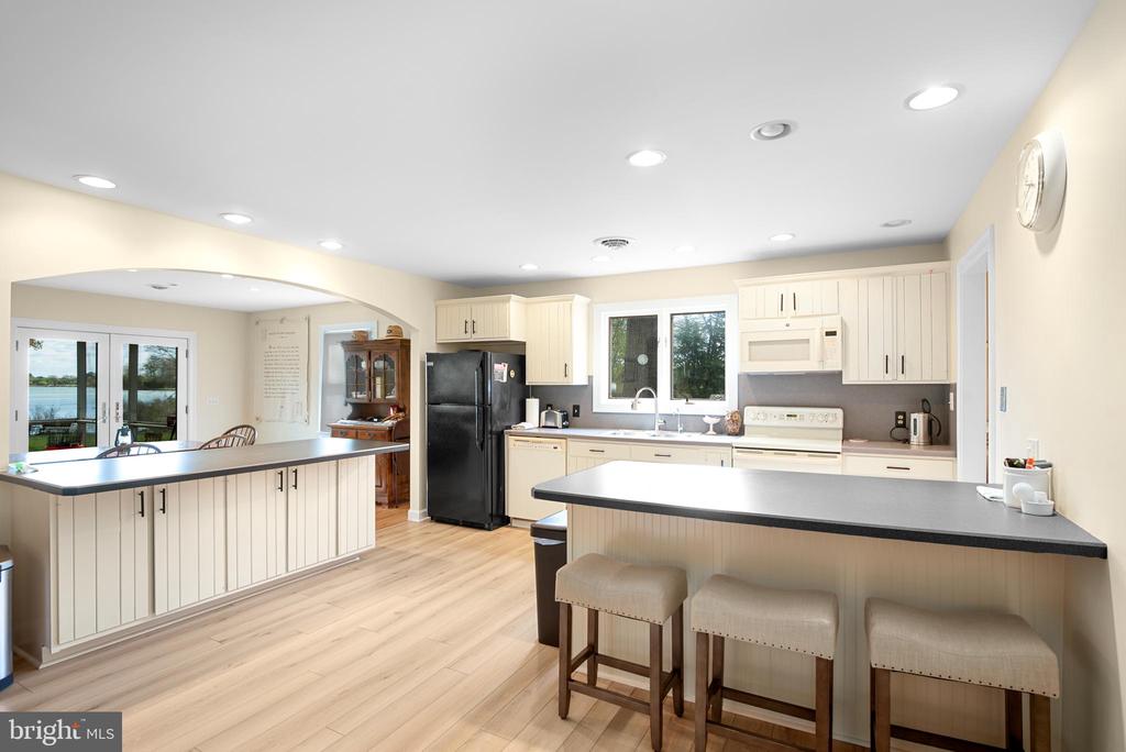 6379 Cedar Cove Rd