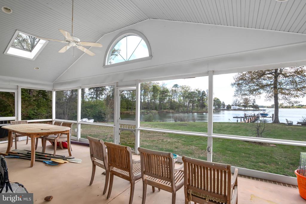6379 Cedar Cove Rd