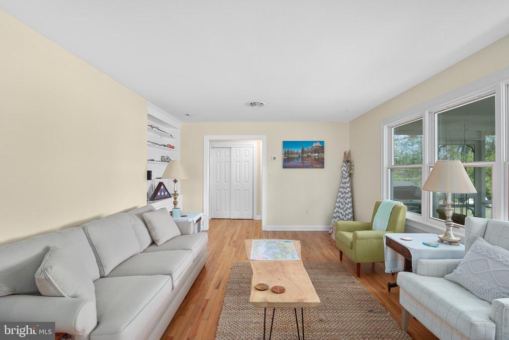 6379 Cedar Cove Rd
