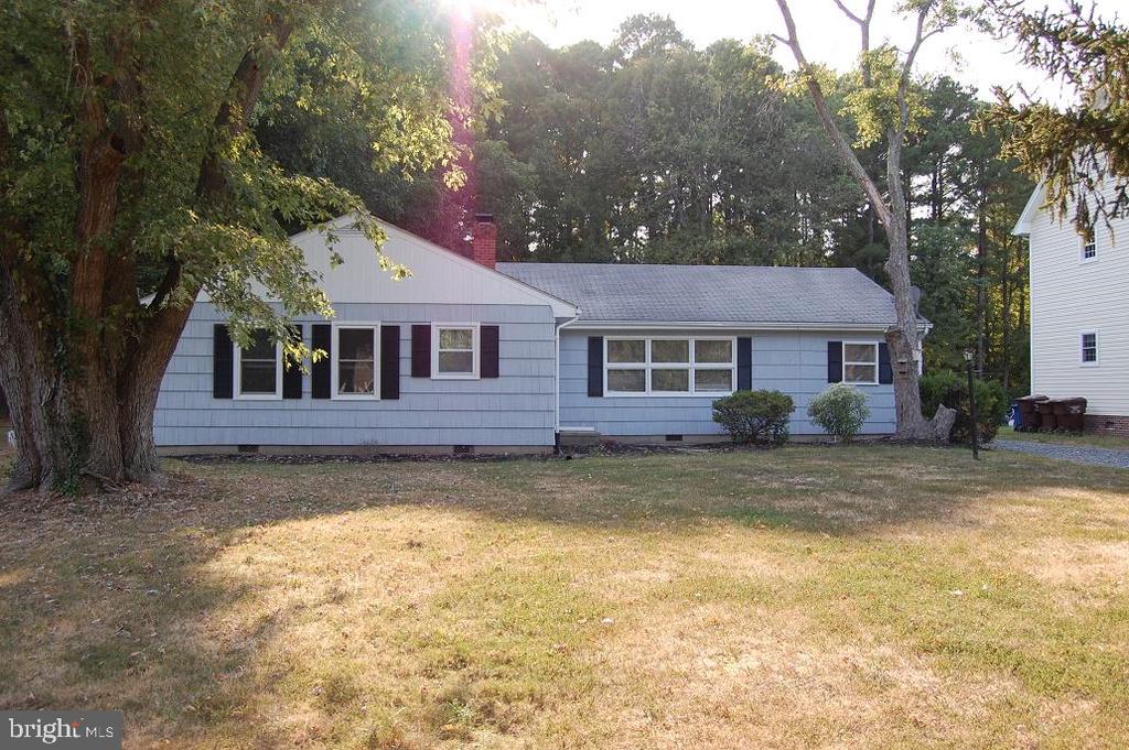 1016 RIVERVIEW TER