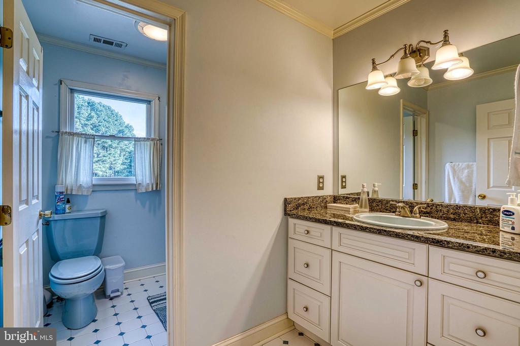26337 ARCADIA SHORES CIR