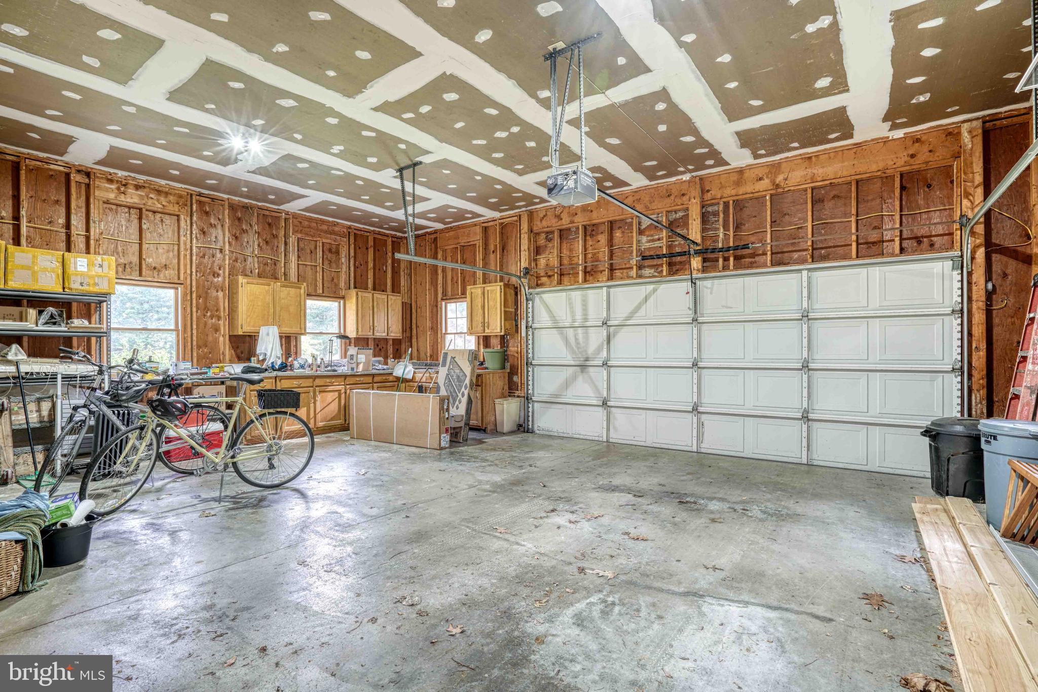 26337 ARCADIA SHORES CIR