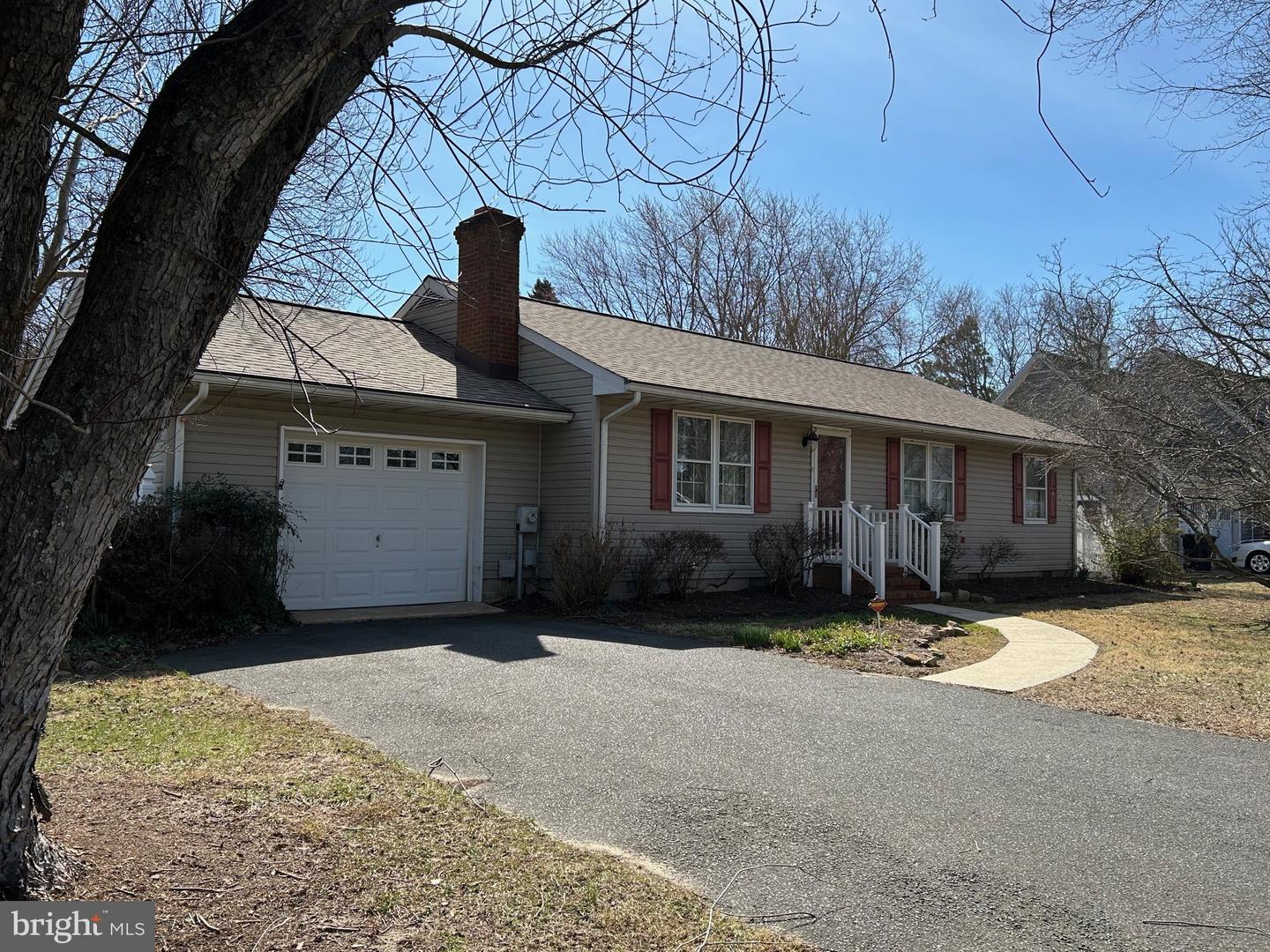 3859 Rumsey Dr