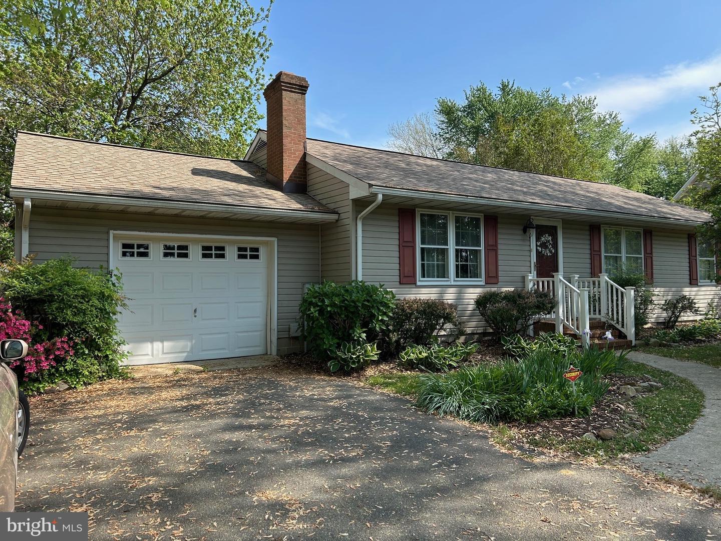 3859 Rumsey Dr