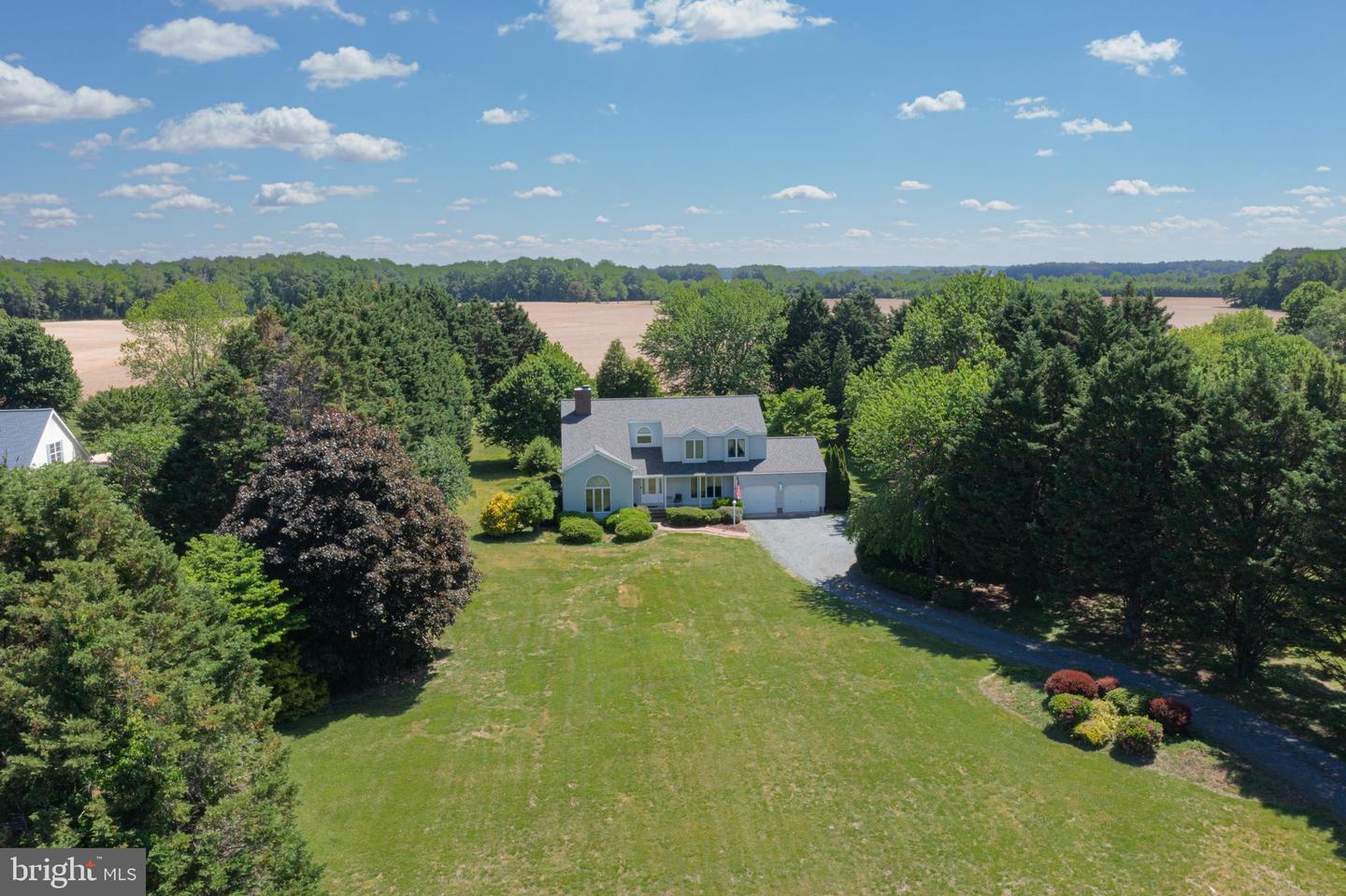 5395 Wellington Dr
