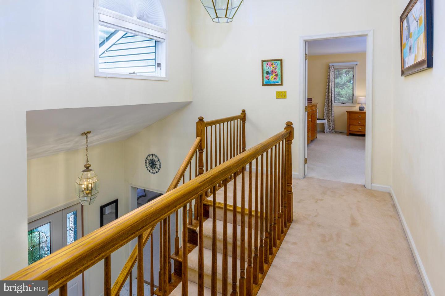5395 Wellington Dr