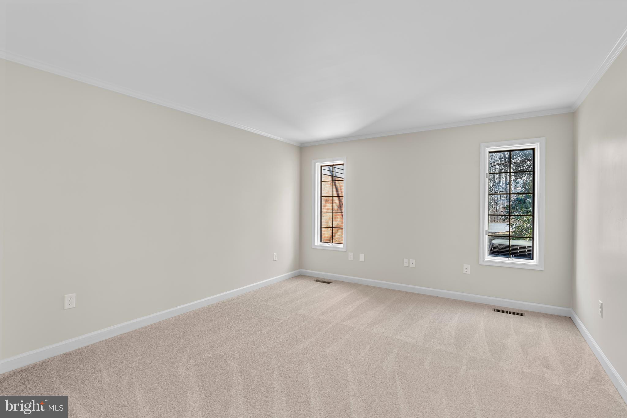 1175 S WASHINGTON ST #18