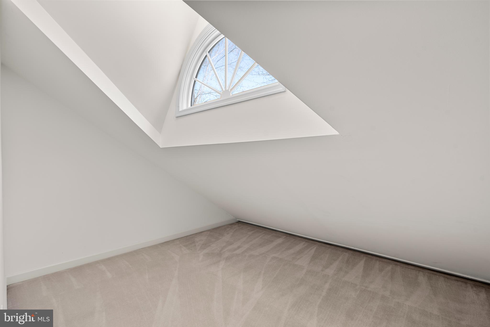 1175 S WASHINGTON ST #18