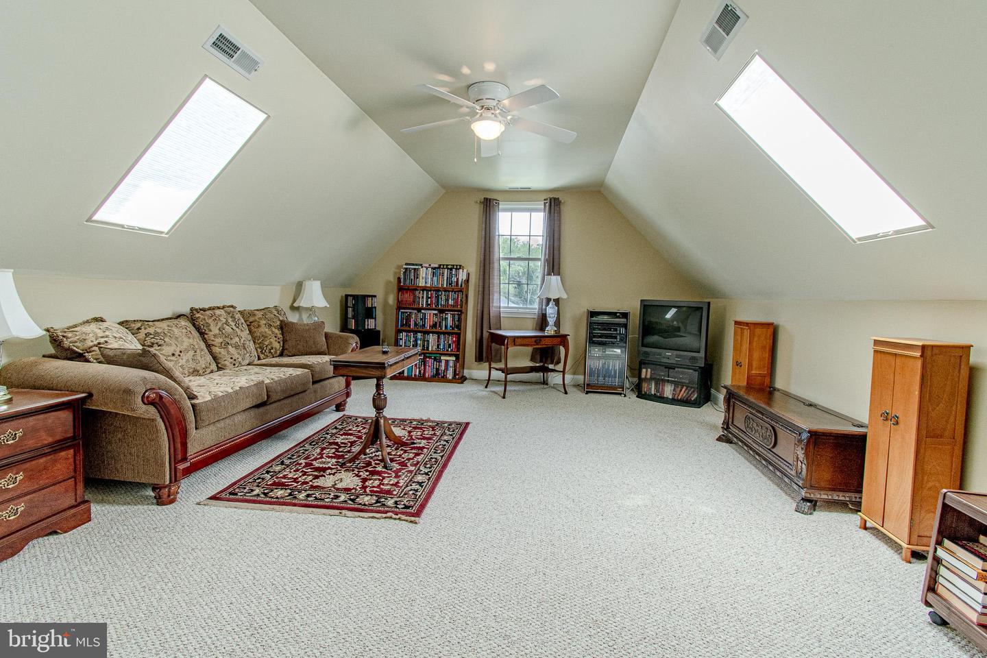 3868 Marvel Dr