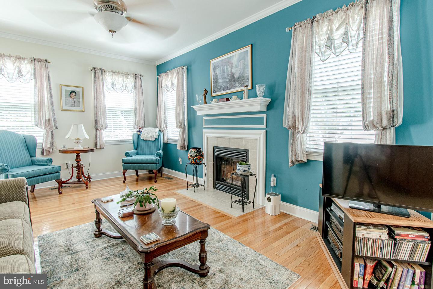 3868 Marvel Dr