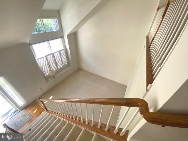 28406 Pinehurst Cir