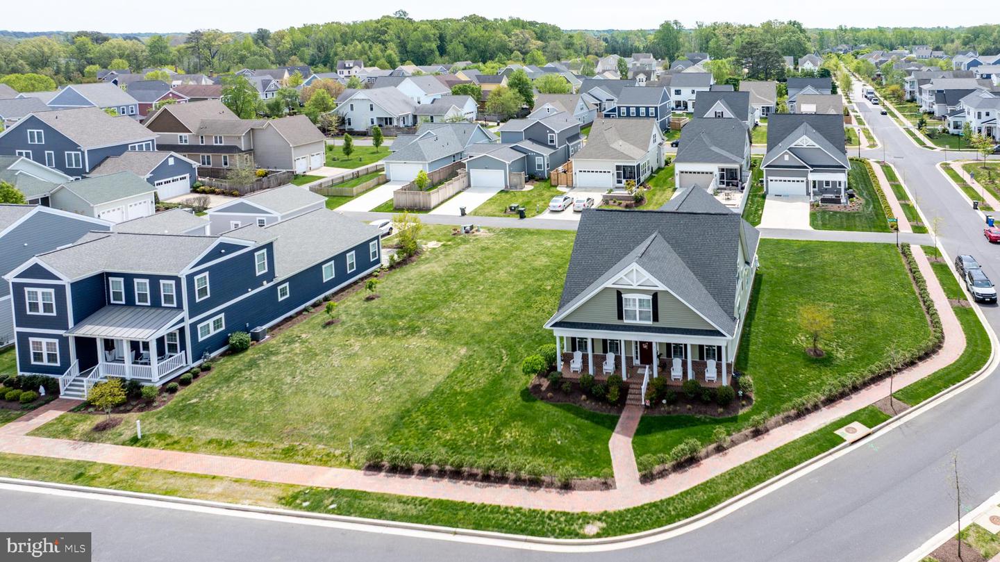 8127 Easton Village Dr