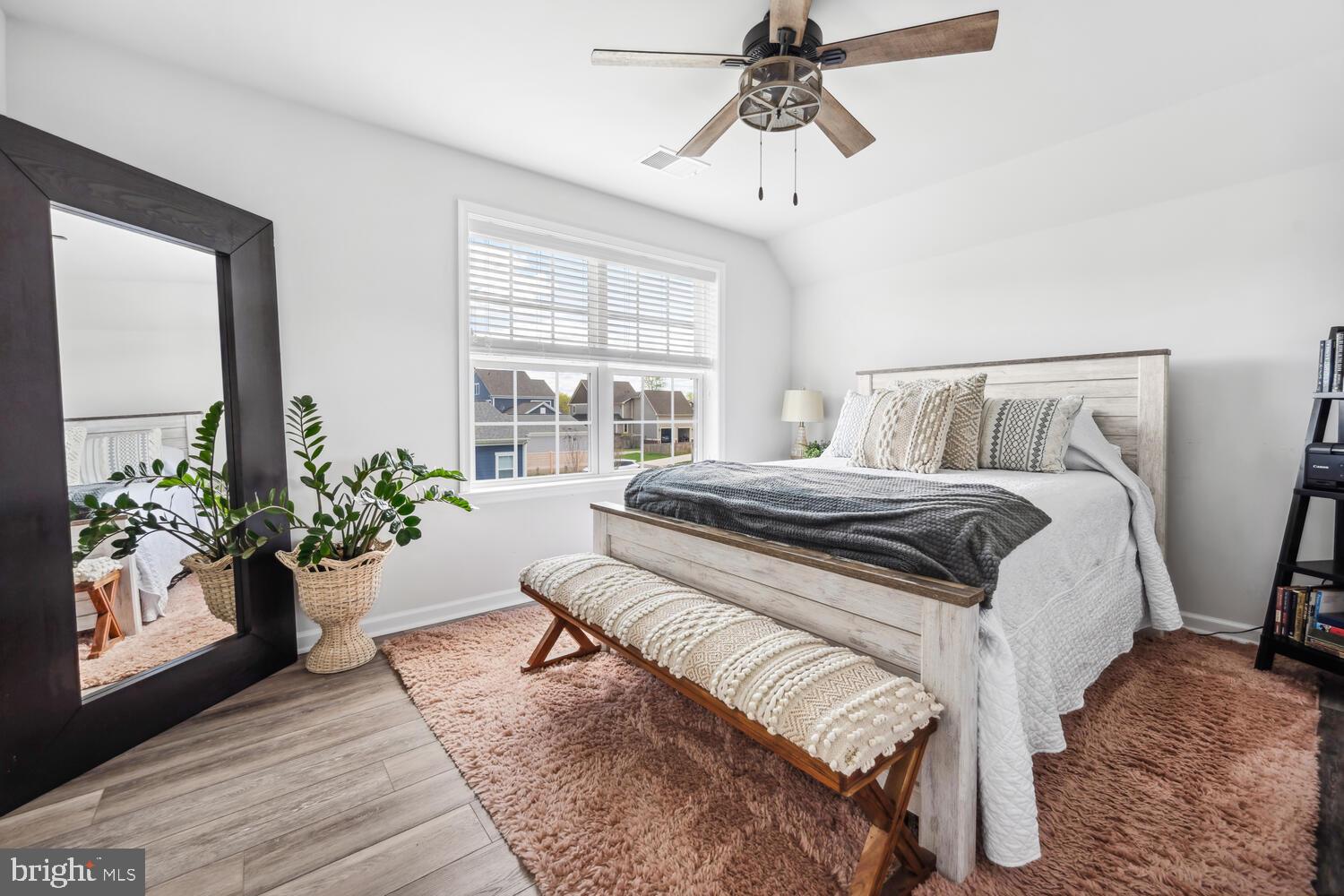 8127 Easton Village Dr