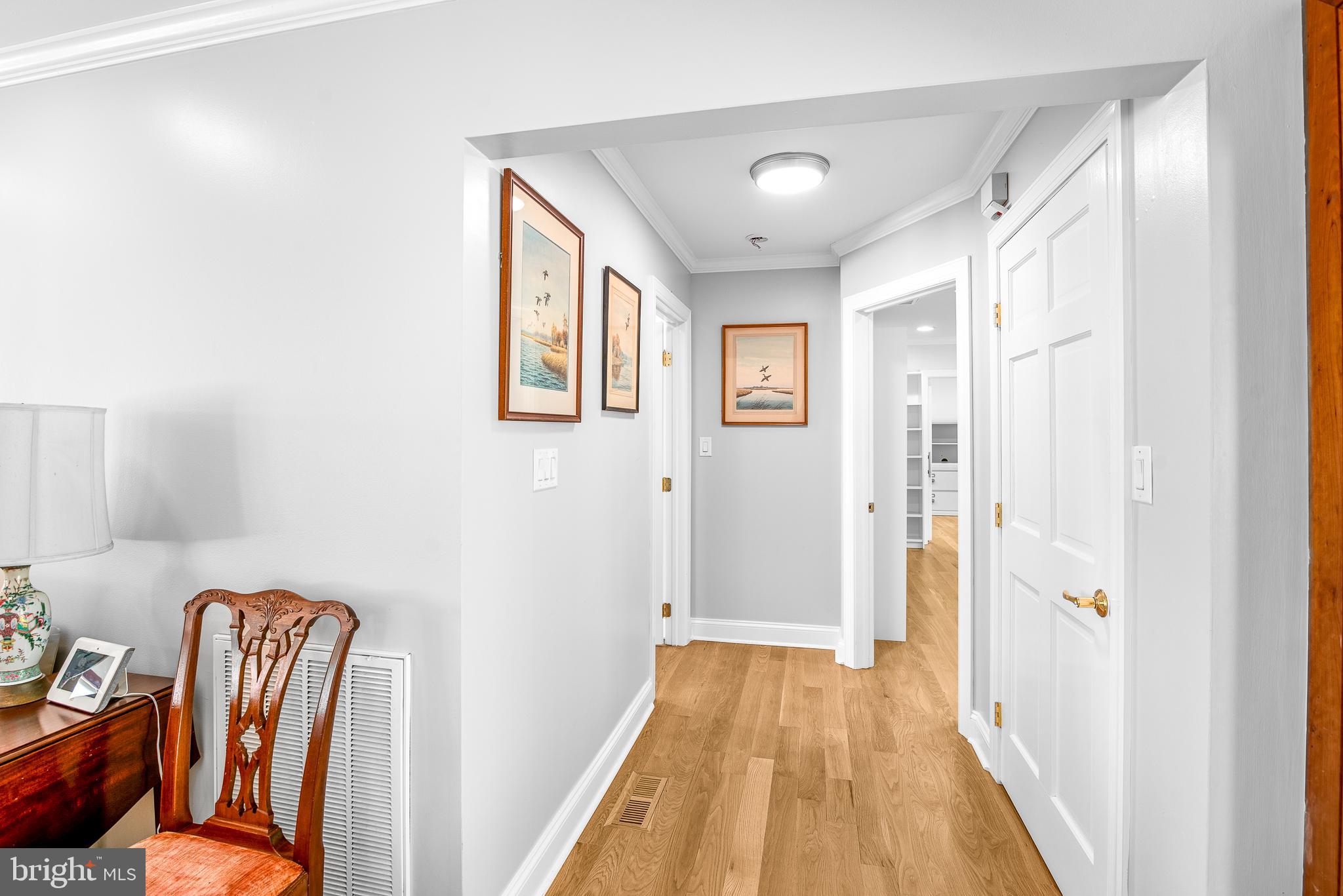 6884 Travelers Rest Cir