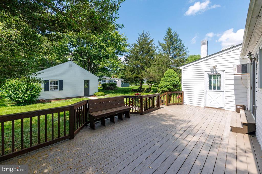 407 Arbor Pl