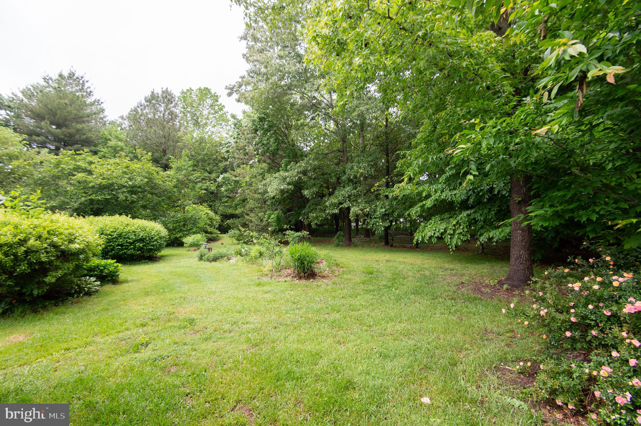6456 Fairway Ln