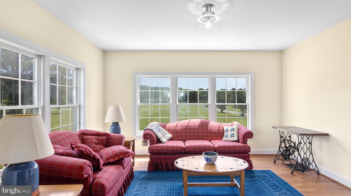 1702 Ferry Point Ct