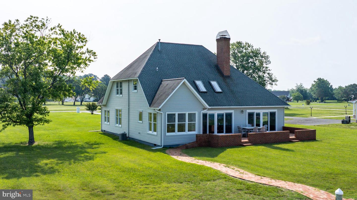 1702 Ferry Point Ct