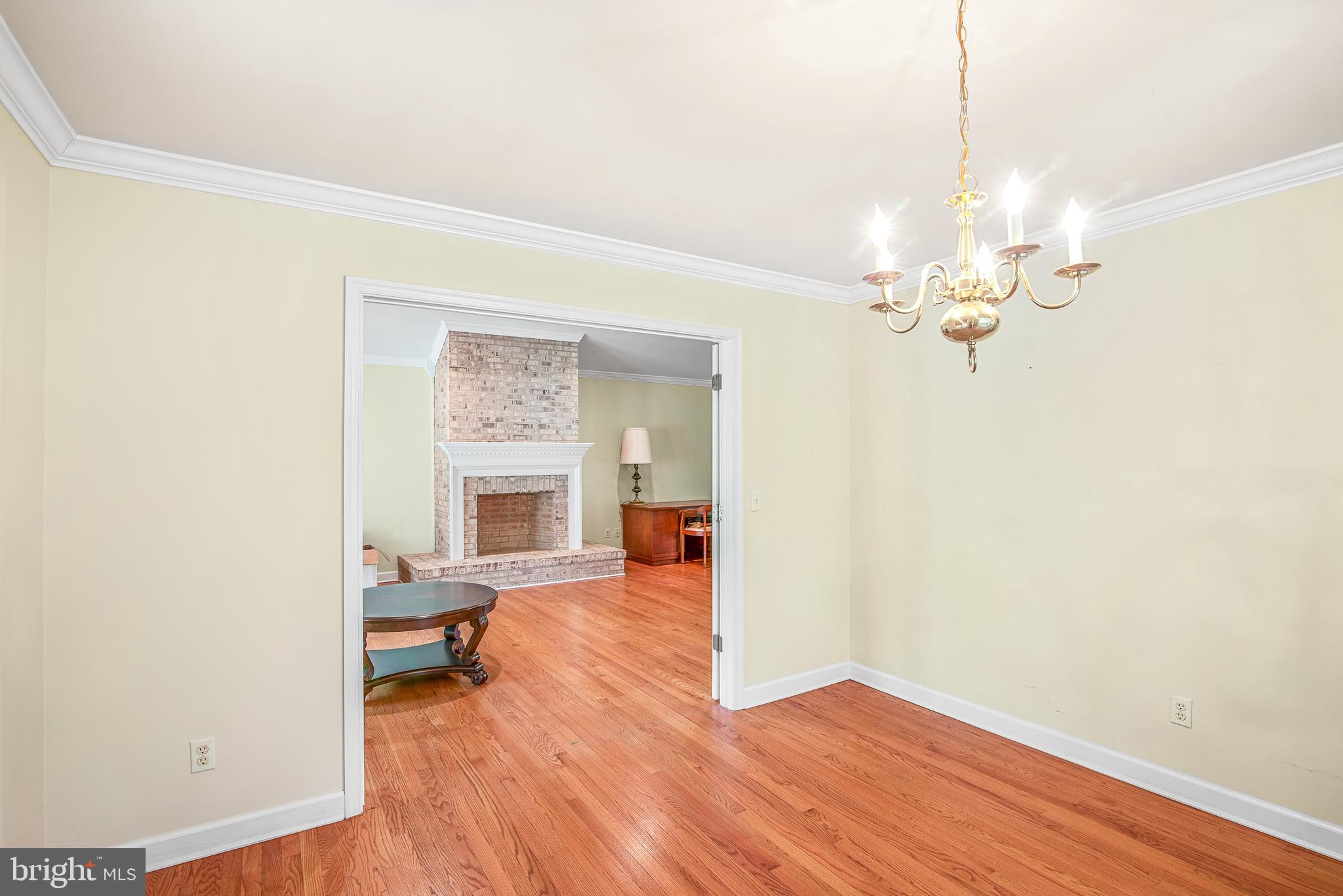 7220 Cabin Cove Rd S