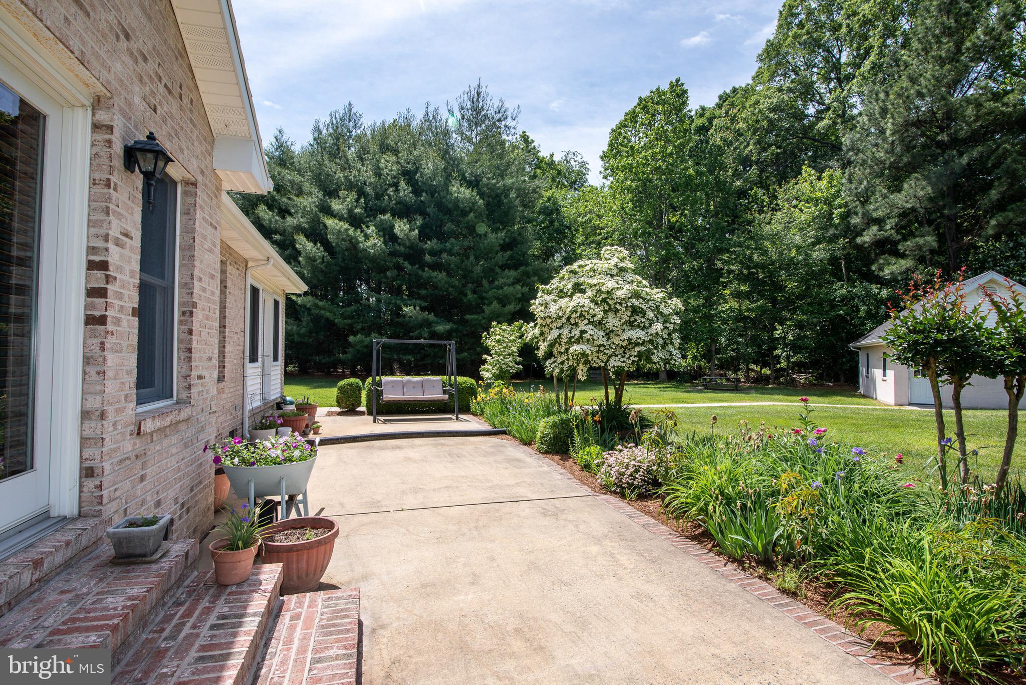 7220 Cabin Cove Rd S