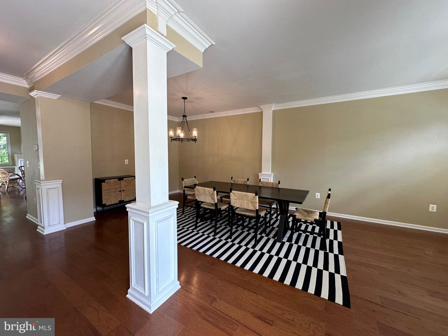 28405 PINEHURST CIR