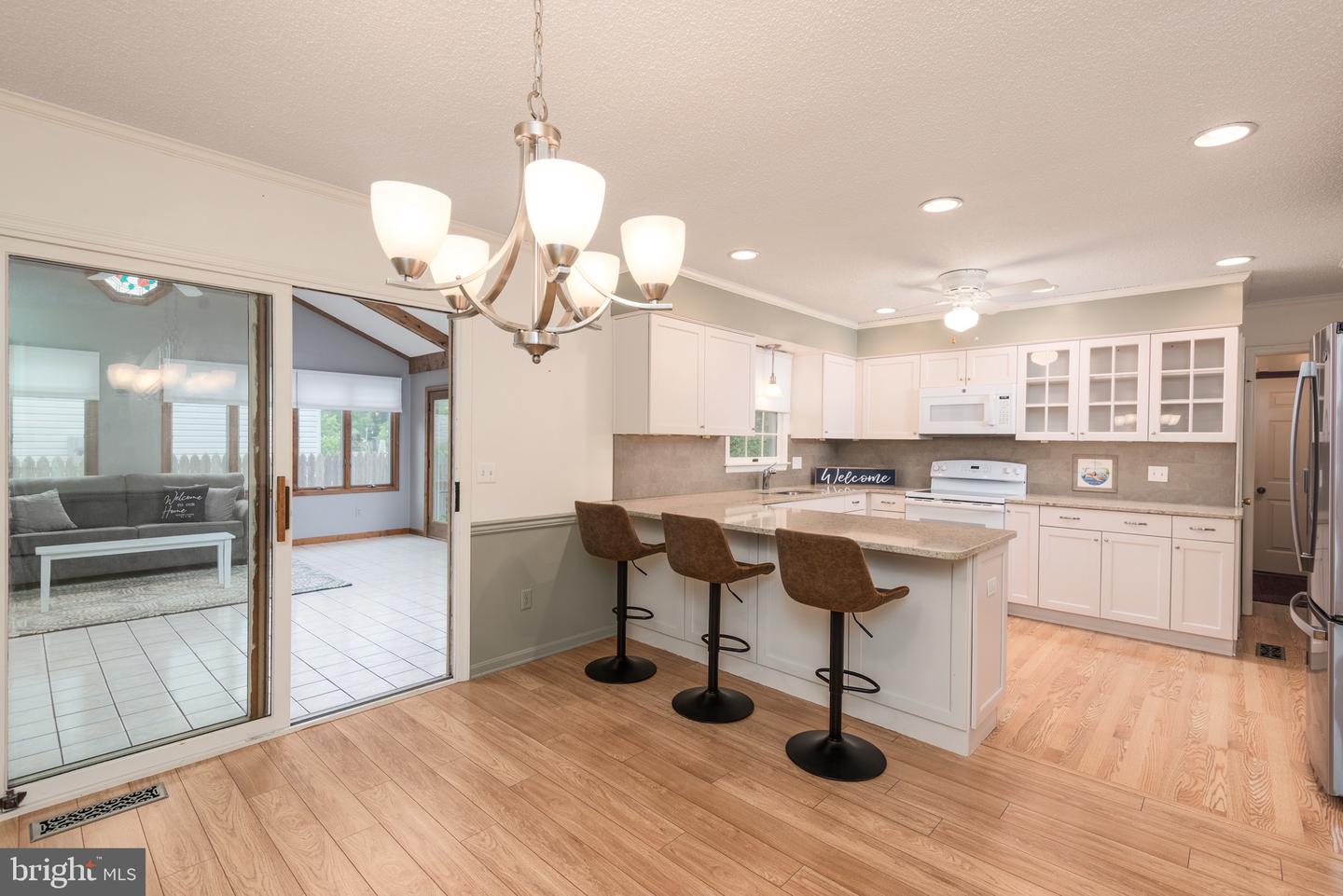 301 Spring Dr