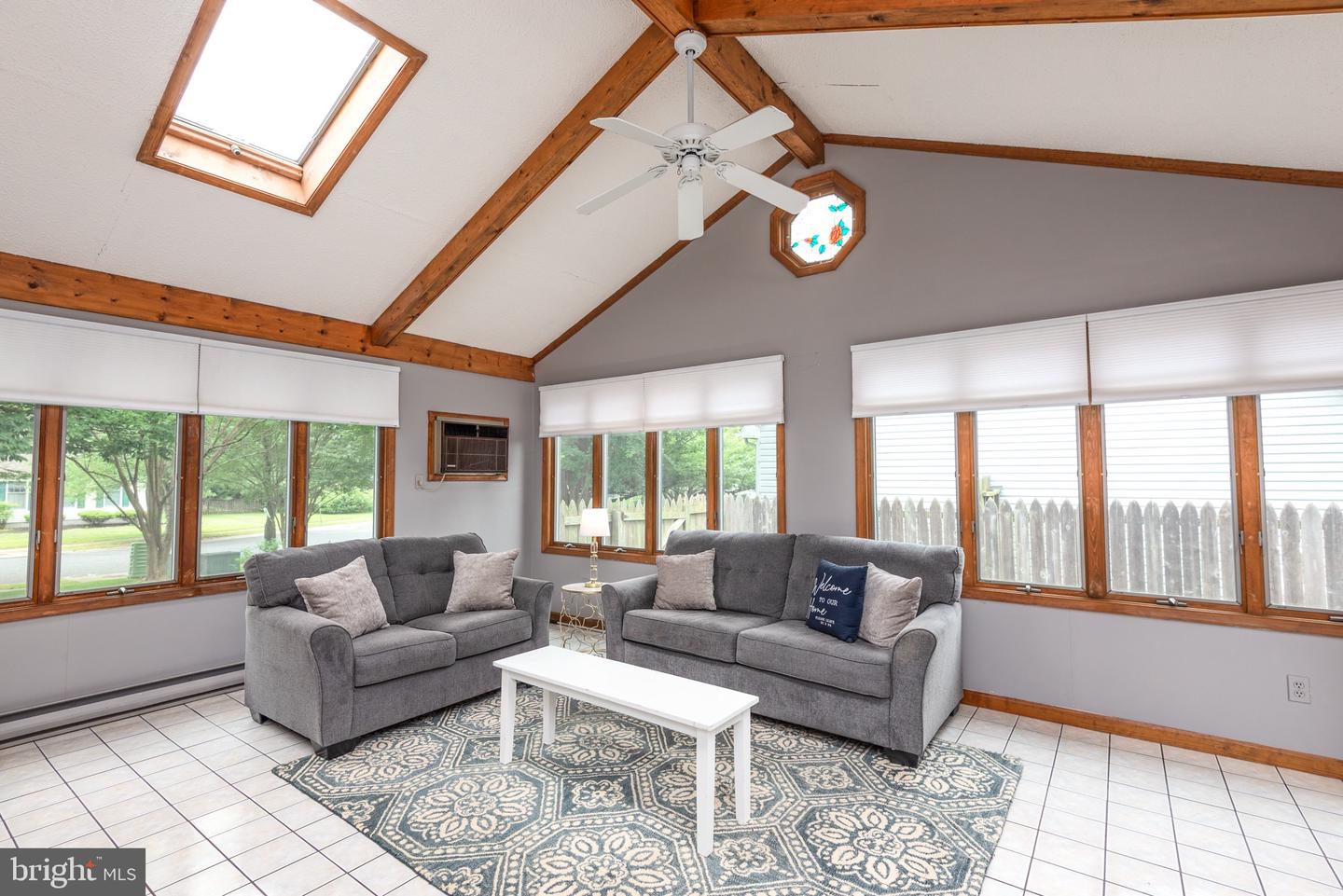 301 Spring Dr
