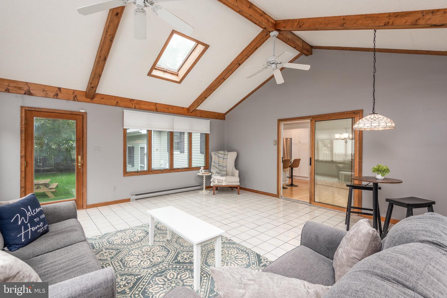 301 Spring Dr