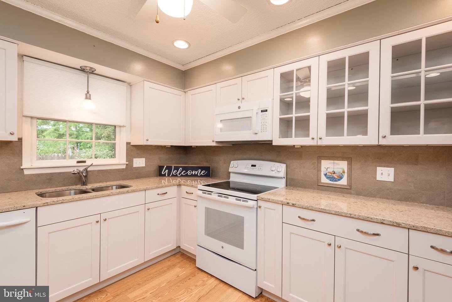 301 Spring Dr
