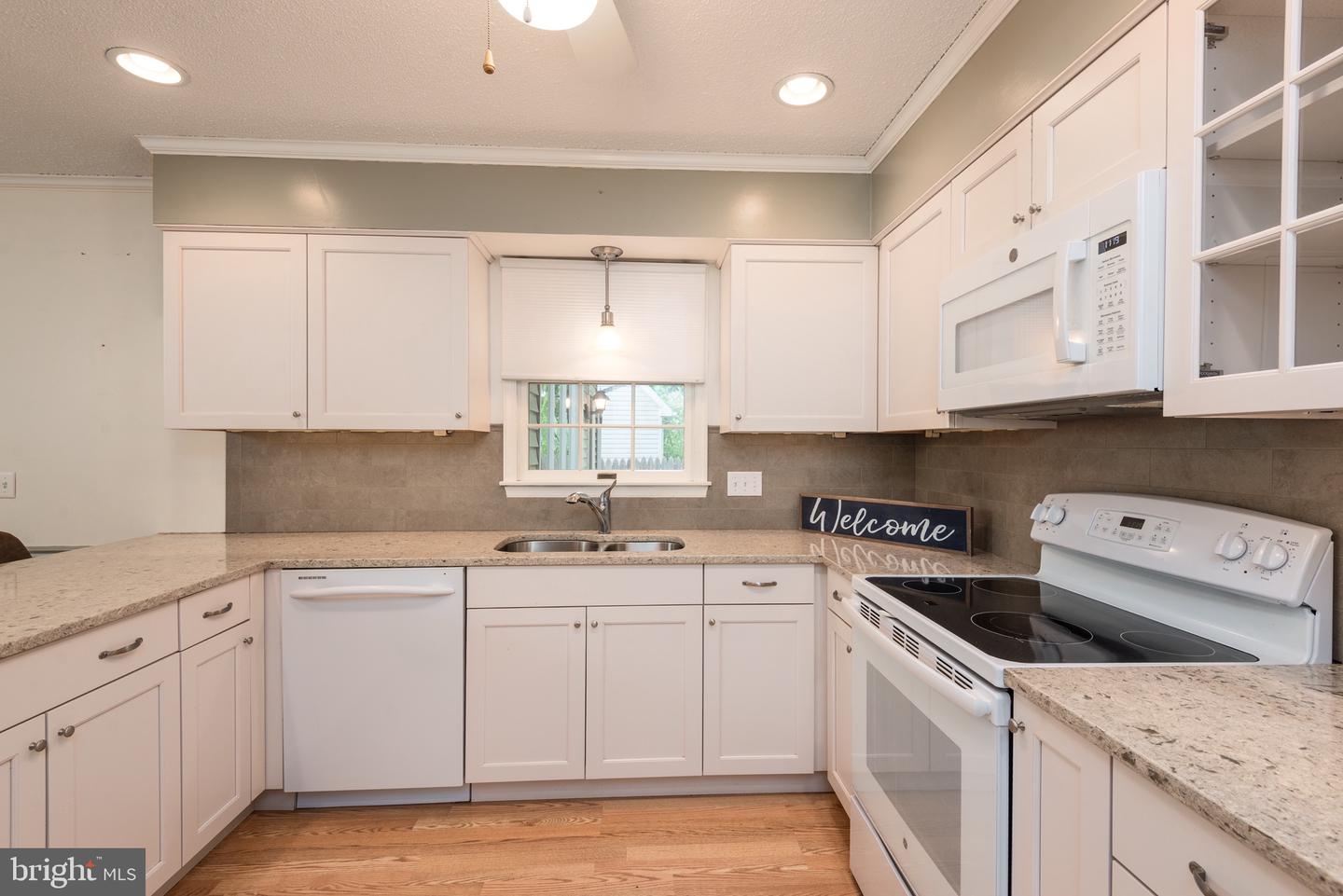 301 Spring Dr