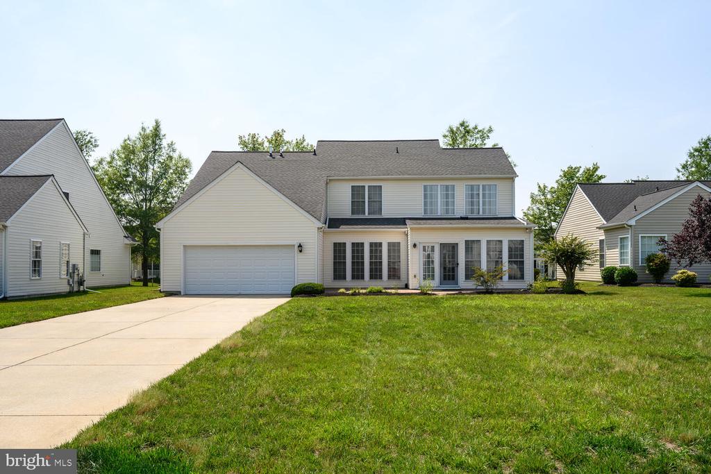 7389 Karen Ave