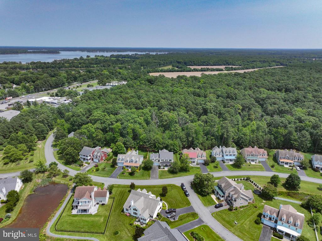 24989 Back Creek
