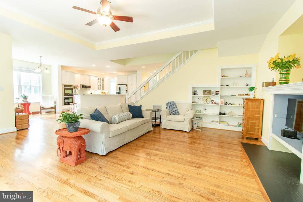 24989 Back Creek