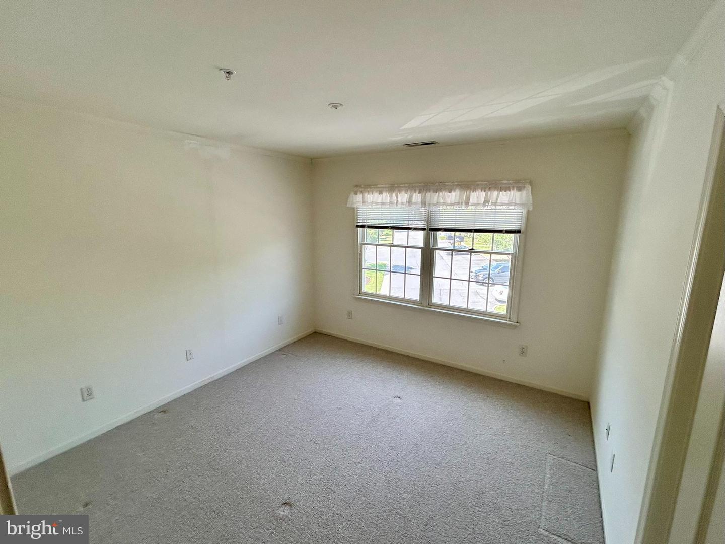 28483 Pinehurst Cir
